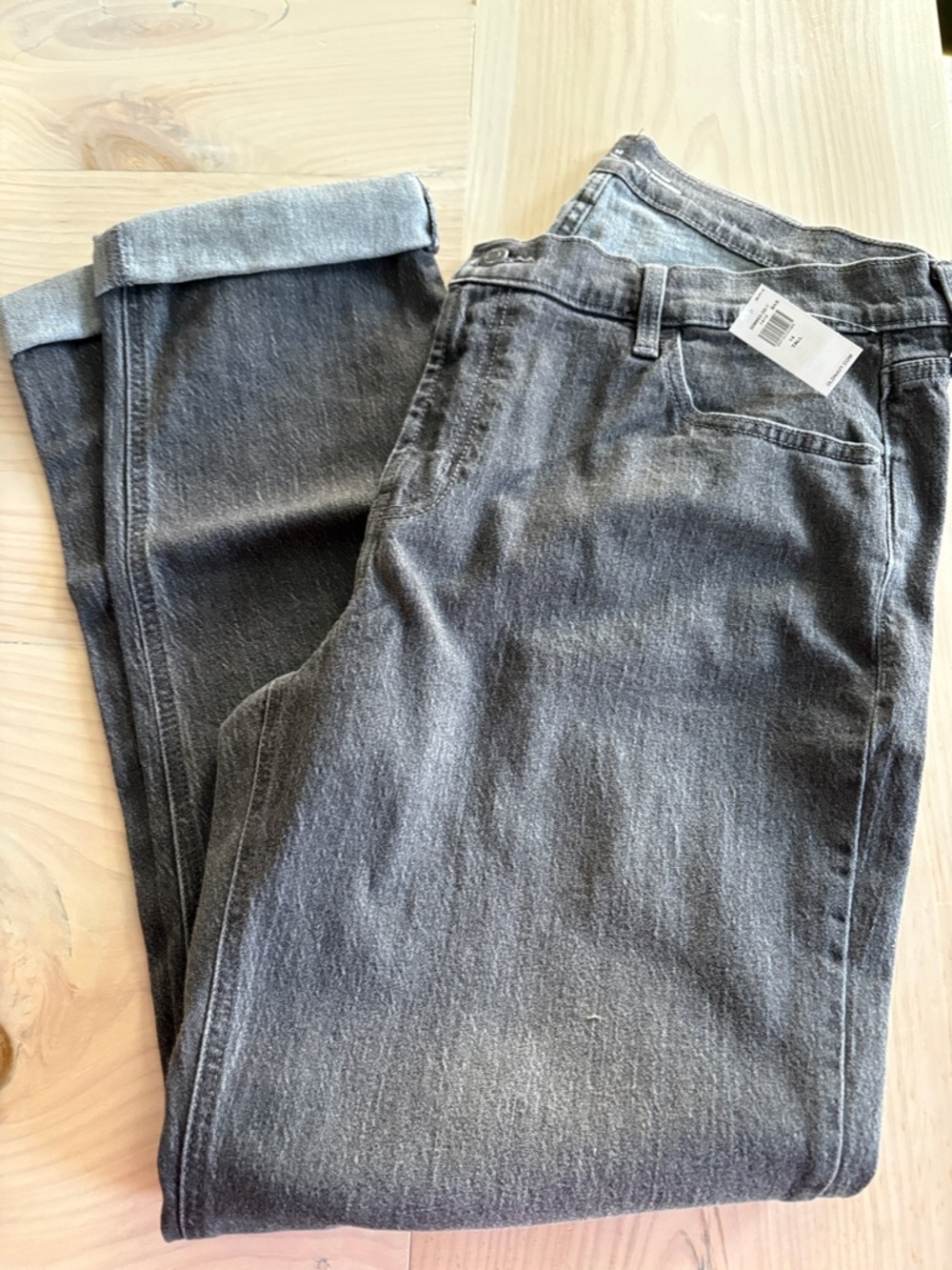 Women’s Dark Gray Washed Jeans Mid -Rise WOW boyfriend